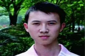 重庆男孩659分摘状元，却因身份造假被北大拒录，如今现状如何图片