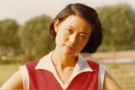 3段婚姻，和陈凯歌同居5年，46岁3婚杨亚洲，倪萍有什么底气？图片