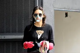 妮娜·杜波夫 Nina Dobrev 出街照图片