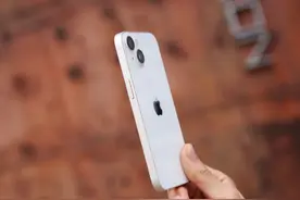 今年小屏旗舰怎么选？翻箱倒柜找出这4款，正确选择不后悔图片