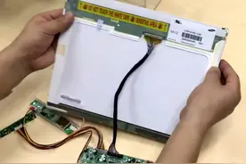 废旧笔记本屏幕不要扔，不到200元就能DIY成便携显示器图片