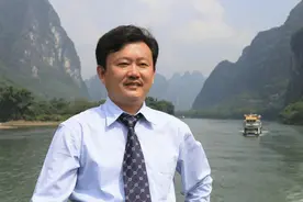 江苏省广告协会常务副会长周志强：去虚就实，户外让品牌活在现实生活中图片