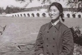 银发时尚进化图鉴：曾经被时尚忽略的群体，却让中国时尚走向世界图片