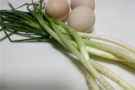 农村一种野菜可做腌菜泡菜调料，味道特别香，请只采叶子不挖根图片