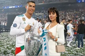 CR7在皇马的最后一个欧冠冠军，和家人在一起庆祝！会是绝唱吗？图片