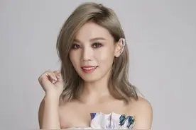 33岁歌手李佳薇晒近况，现身不孕门诊求医，花费16万冻卵17颗图片