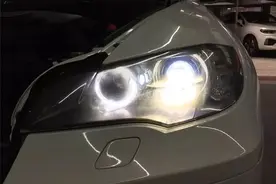 汽车前照灯突然熄灭或灯光较弱，怎么办？图片