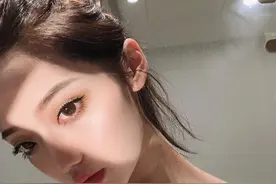 《快乐星球》小演员15岁遗憾去世，别再造谣老顽童爷爷离世了图片
