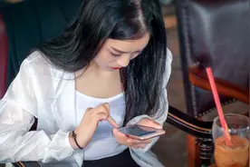 中国移动终于“醒悟”了！针对4G老用户，推出三大专享权益图片
