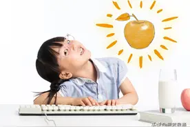 每个家庭都要允许孩子：做自己就好，这太重要了图片
