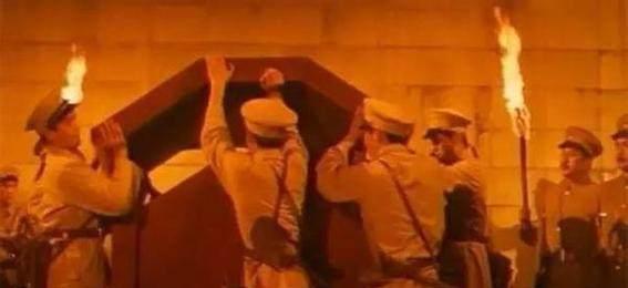 慈禧墓被盗后尸骨图片 慈禧的墓被盗真实照片