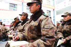 雪域高原，宏伟蓝图官兵读懂了图片