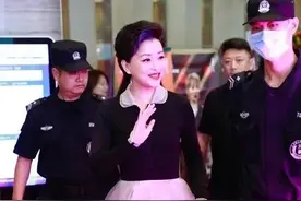 明星崔琦的感人故事图片