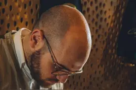 如何享用一只伊比利亚黑猪火腿图片