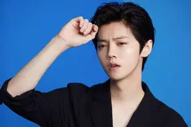 鹿晗mv涉及抄袭侵权，公开发文道歉，网友表示支持维权图片