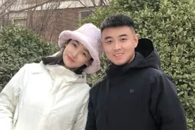 太幸福！37岁王皓妻子酷似陈乔恩，两儿子真帅气，生涯有一大遗憾图片