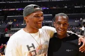 肩宽5个等级：贝尔坦斯C级，浓眉肩膀5个头宽S级，那SSS呢图片