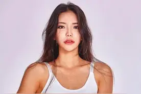 即将50岁的女性还可以练出腹肌吗？如果可以，该如何去做呢？图片