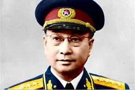 1961年陈赓葬礼，中将郭化若摔倒在灵堂，哭喊道：知我者陈赓啊图片