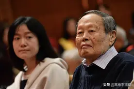 爱因斯坦、杨振宁相信有造物者，但不相信人格化的造物者图片