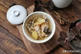 用金线莲煲汤原来好处这么多，38元一两，许多人不知道有啥用图片