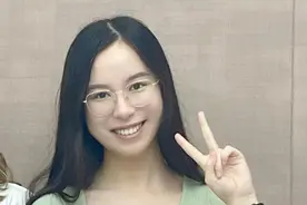清华首届“一字班”新生张诗颖：热爱篮球、高二出书，人还超漂亮图片