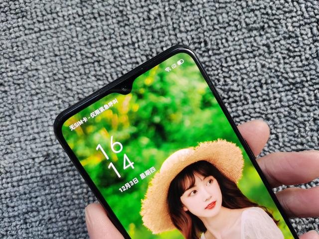 上手体验OPPO K7，轻薄是亮点，2000元档买了不亏