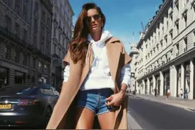 身高179cm巴西维秘超模，占满屏的大长腿，S型完美身材超赞图片