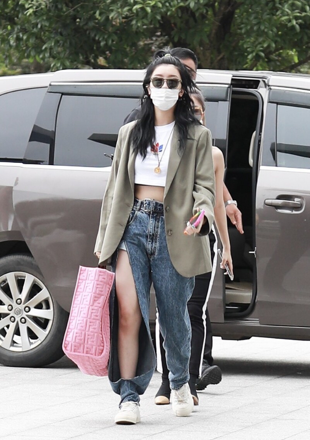 女士吃马蹄的好处吗(女人吃马蹄有什么好处和坏处)