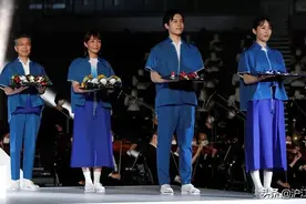 丑哭了！“来奥运会搓澡吗？”东京奥运会志愿者礼服翻车图片