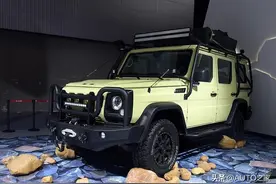 旅居版北汽BJ80曝光，外形酷似奔驰G，柴油动力+四驱真霸气图片