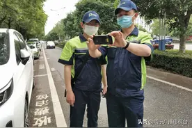 今日起，咸宁城区2213个泊位正式开始收费图片
