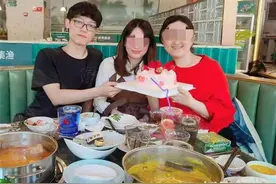 两名儿童被海浪卷走，小伙两次入海救人不幸遇难，生命定格在24岁图片