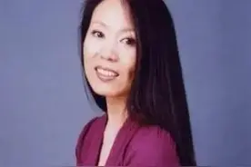 戏曲演员出身，七次登上央视春晚没红图片