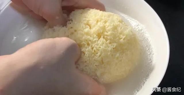 燕窝和南瓜可以一起吃吗 2025年燕窝和南瓜可以一起吃吗宝宝