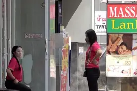 泰国马杀鸡店重开，顾客需全程佩戴口罩，不得闲聊图片