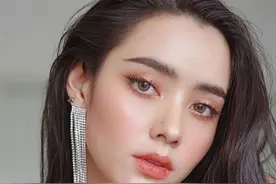 亚洲新晋颜霸原来是毛绒绒的她！小花们的争夺战更好看了...图片