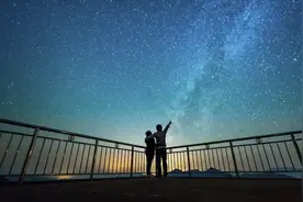故事 · 典藏 | 求你点个赞图片