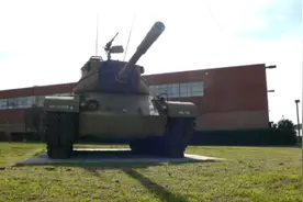 退伍老兵的报复，1995年美国圣迭戈坦克冲撞案件回顾图片