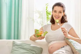 怀孕后，头3个月最好别给人说？并非迷信，而是有科学依据的！图片