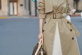 这才是30岁女性应该学习的穿搭！不故意扮嫩，温柔大方有气质图片
