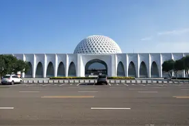 北京风险等级降低了，到大厂回族自治县看民族宫图片