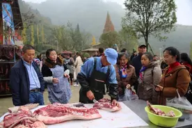 多多买菜线上“拼猪”，生鲜零售能否用户与产业链兼得？图片