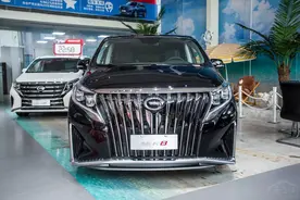 为什么说广汽传祺M8大师版是50万以内最值的MPV？图片