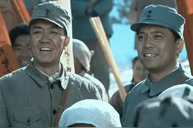 亮剑：赵刚连升三级晋升为副军级，李云龙为何破口大骂？图片