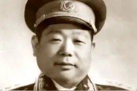 一个团打不下日军据点，此人来后轻松将鬼子全歼，后成开国少将图片