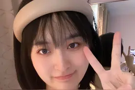 伪素颜戴义乳空降虎扑女神top1，揭开真相直男的世界崩塌了…图片