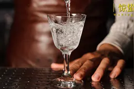 远离“酒桌文化”，年轻人“躲”的不是酒图片