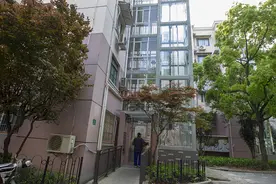 第一批“老破小”已经满70年，房子该怎么处理？终于有答案了图片