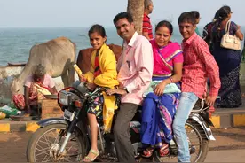 在印度13亿的总人口中，到底有多少人会说英语？你可能猜不到图片